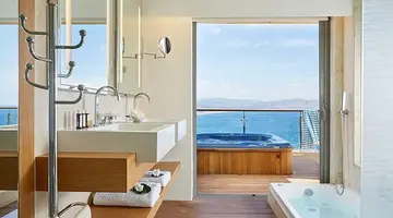 LINDOS BLU LUXURY HOTEL & SUITES