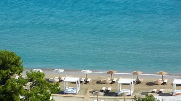 Lindos Blu Luxury Hotel & Suites