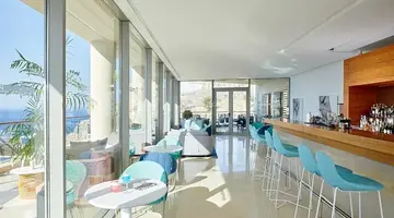LINDOS BLU LUXURY HOTEL & SUITES