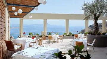 LINDOS BLU LUXURY HOTEL & SUITES