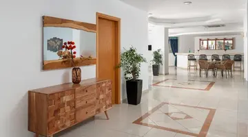 Lindos Nest
