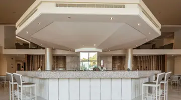 LINDOS ROYAL HOTEL