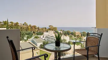 LINDOS ROYAL
