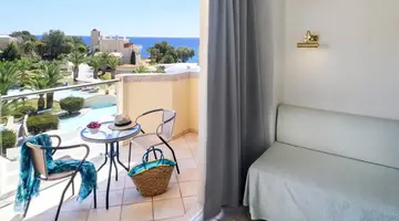 LINDOS ROYAL