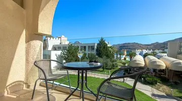 LINDOS ROYAL