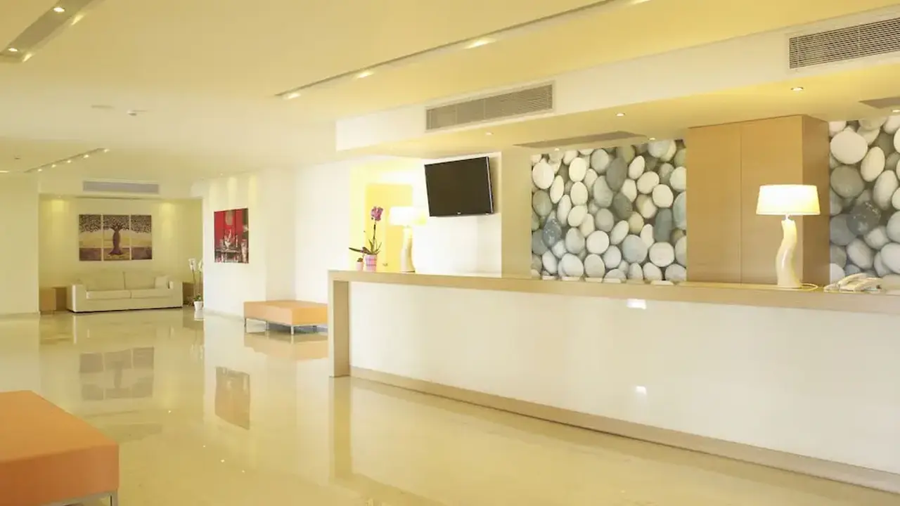 Lindos White Hotel & Suites