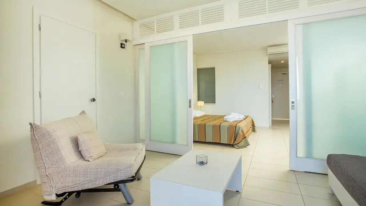 Lindos White Hotel & Suites