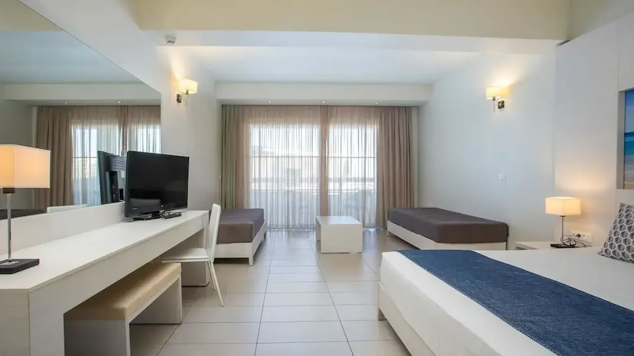 Lindos White Hotel & Suites