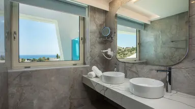LINDOS WHITE HOTEL & SUITES