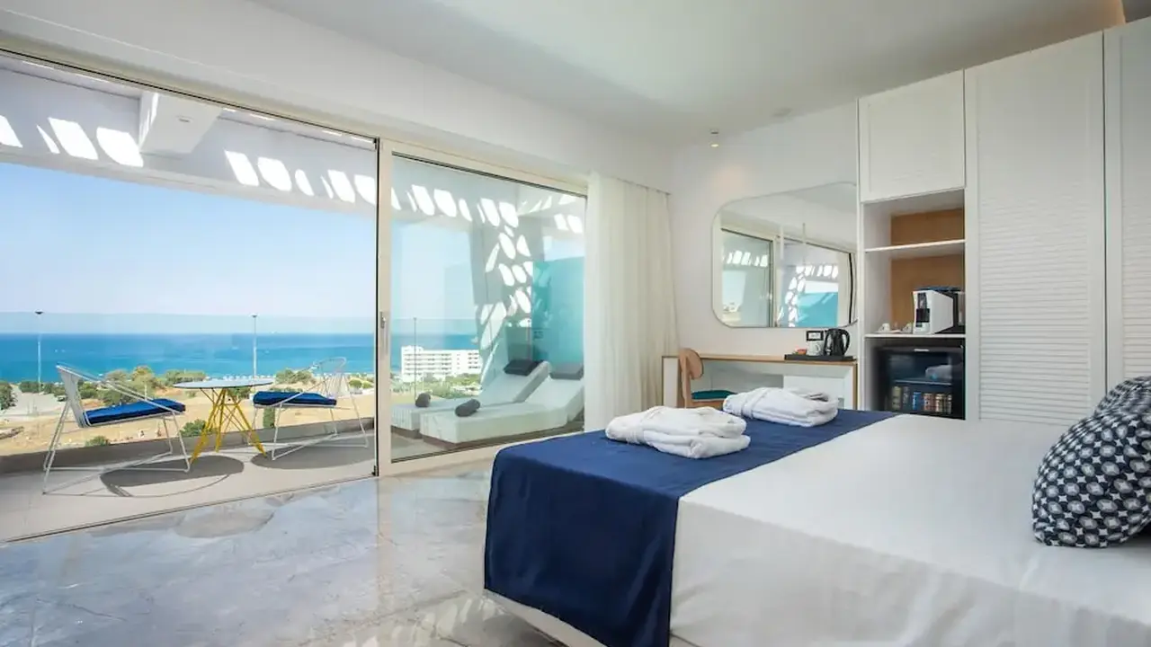 Lindos White Hotel & Suites