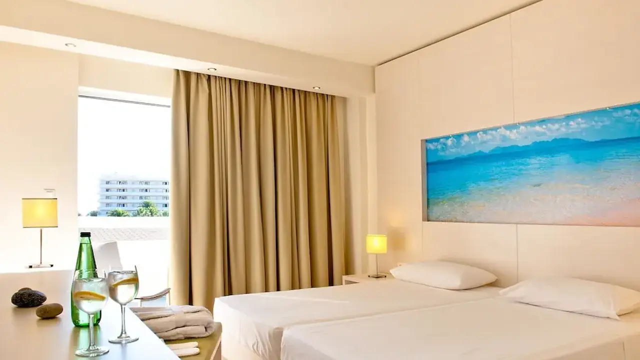 Lindos White Hotel & Suites