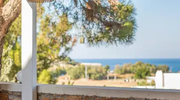 LINDOS WHITE HOTEL & SUITES