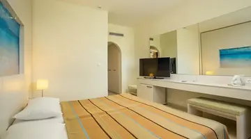 Lindos White Hotel & Suites