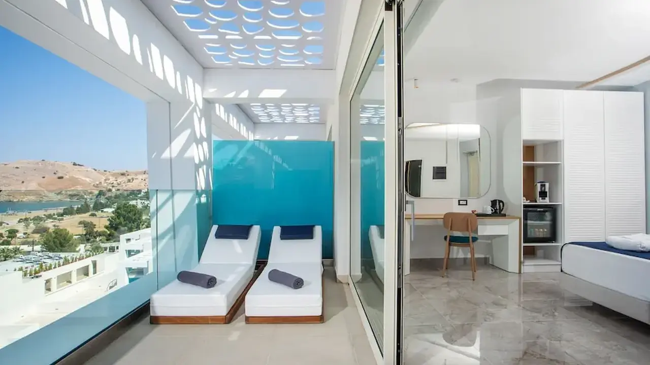 Lindos White Hotel & Suites