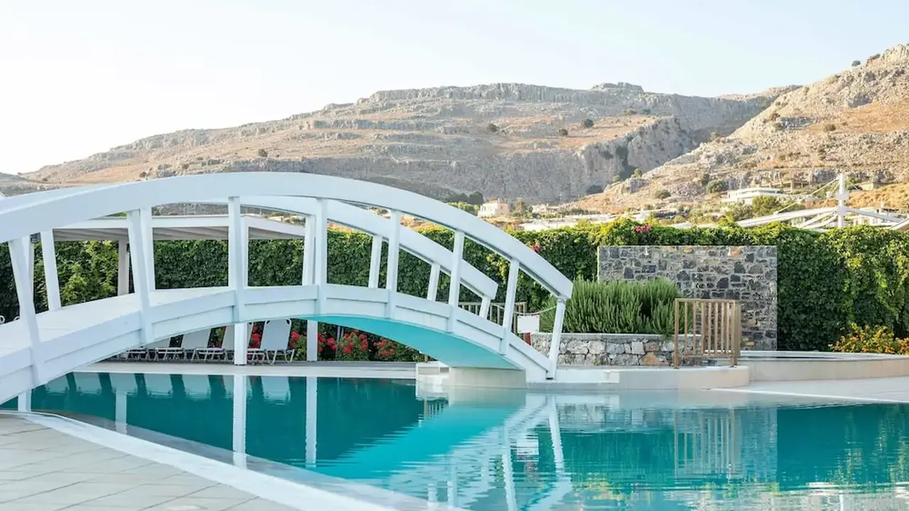 Lindos White Hotel & Suites