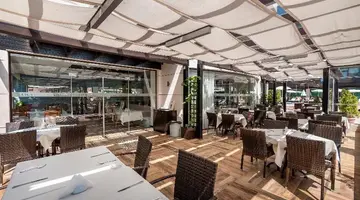 Lion Sunny Beach