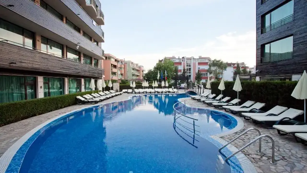 Lion Sunny Beach