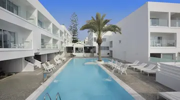 Liquid Hotel Apartments