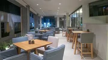 Liquid Hotel Apartments