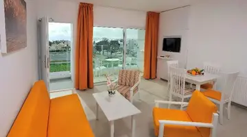 Liquid Hotel Apartments