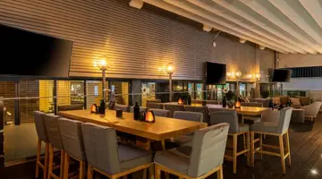 LIQUID HOTEL APARTMENTS
