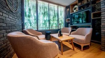 LIQUID HOTEL APARTMENTS