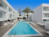 Liquid Hotel Apartments
