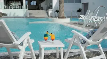 Liquid Hotel Apartments