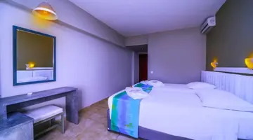 Lito Hotel