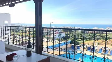 Litsa Efi Apartments