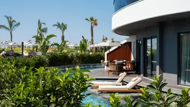 LIU RESORTS