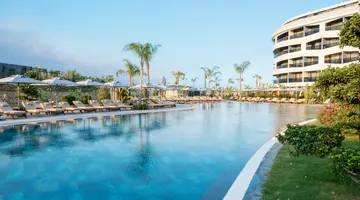 LIU RESORTS
