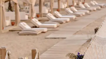 LIU RESORTS