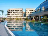 LIU RESORTS