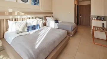 LIU RESORTS