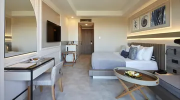 LIU RESORTS