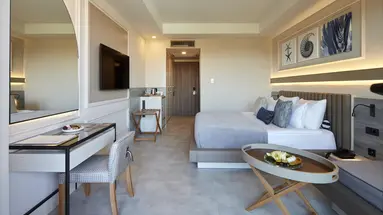 LIU RESORTS