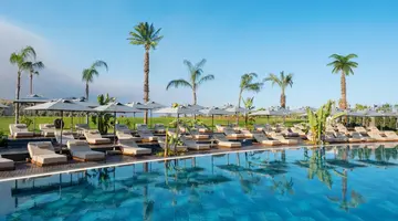LIU RESORTS