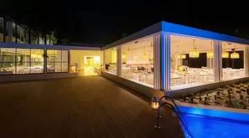 LIV HOTEL BY BELLAZURE