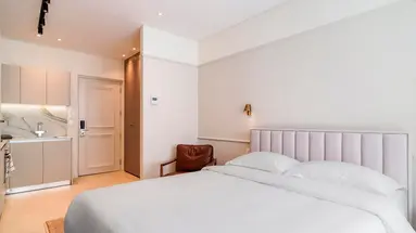 LIV Mackenzie Beach Suites