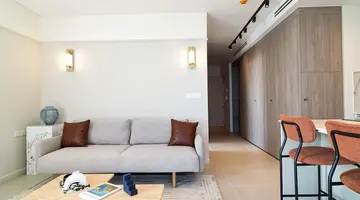 LIV Mackenzie Beach Suites