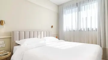LIV Mackenzie Beach Suites