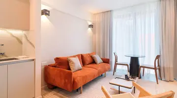 LIV Mackenzie Beach Suites