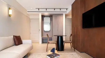 LIV Mackenzie Beach Suites