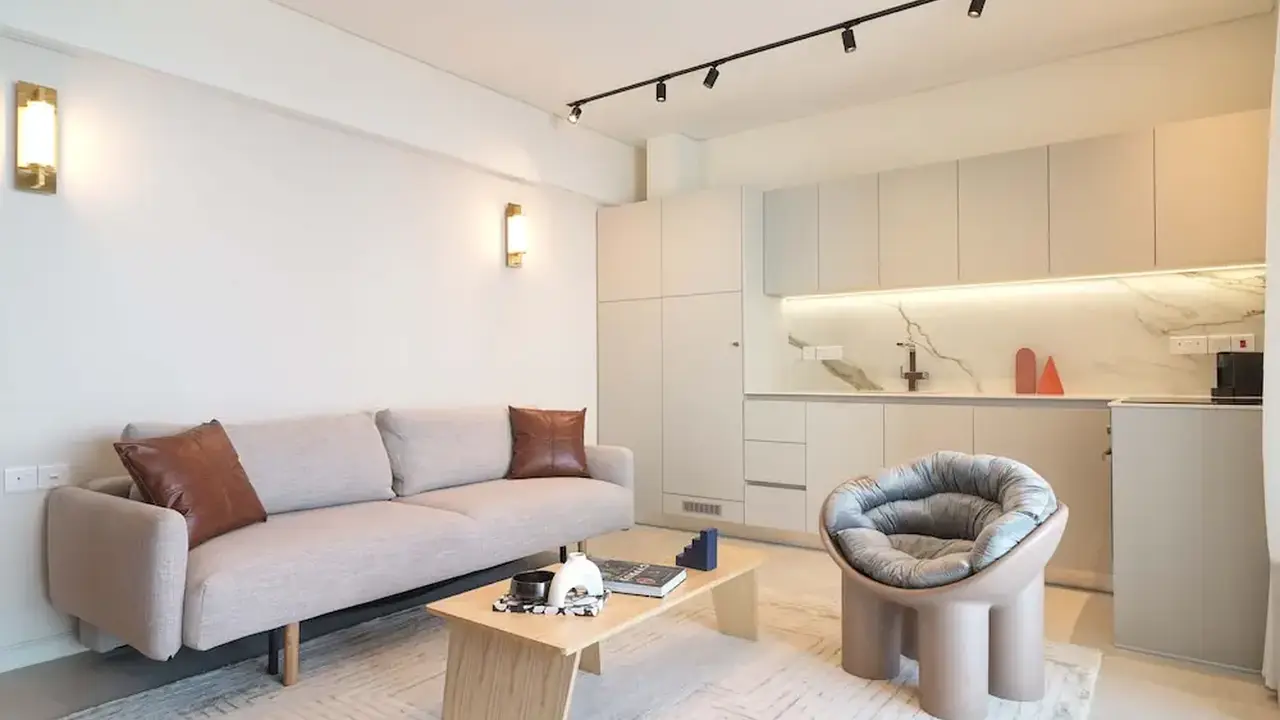 LIV Mackenzie Beach Suites