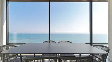 LIV Mackenzie Beach Suites