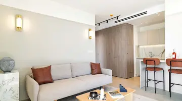LIV Mackenzie Beach Suites