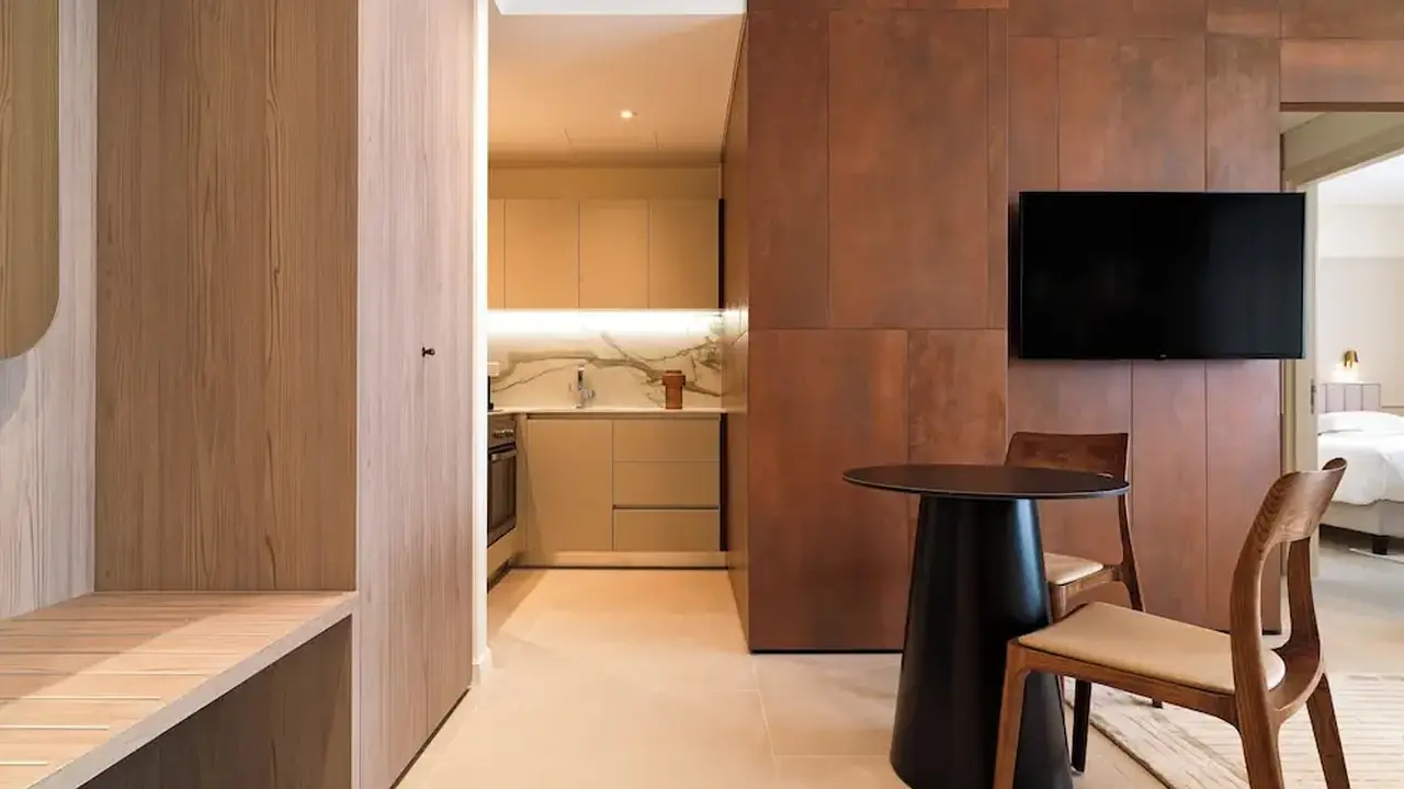 LIV Mackenzie Beach Suites