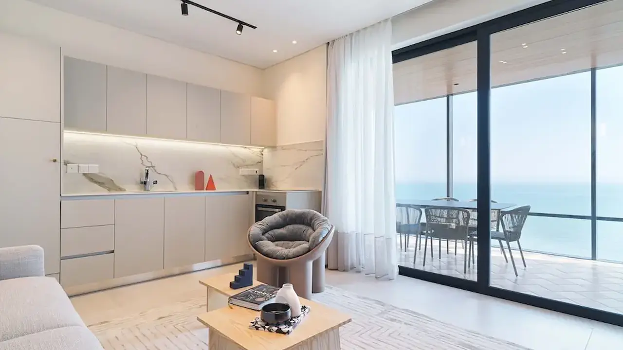 LIV Mackenzie Beach Suites
