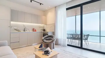 LIV Mackenzie Beach Suites